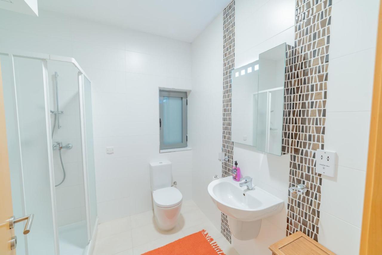 Luxury Seaview & Pool-Hosted By Sweetstay Mellieħa Kültér fotó