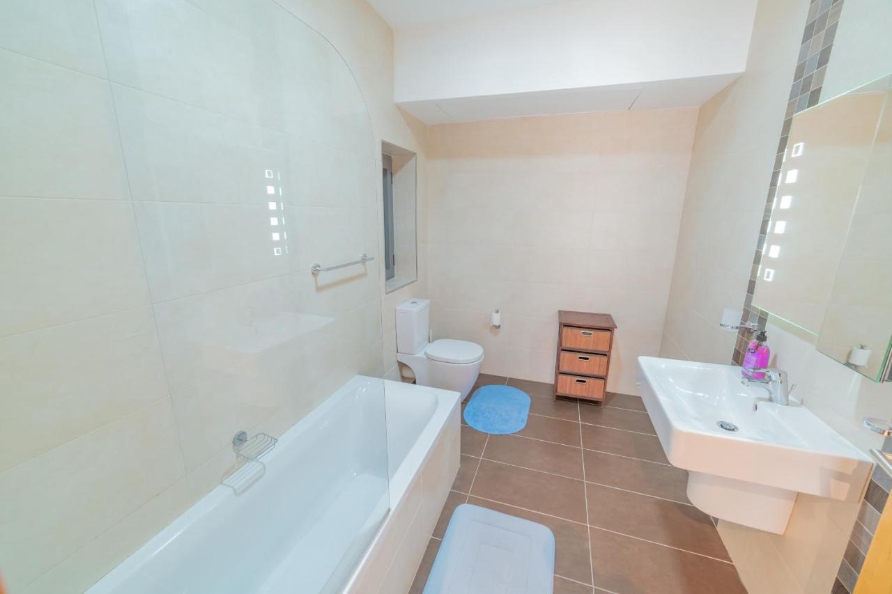 Luxury Seaview & Pool-Hosted By Sweetstay Mellieħa Kültér fotó